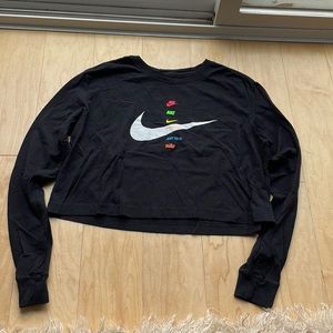 Nike Long Sleeve Cropped Tee
